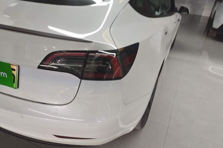 Used Tesla Model 3 2022 Performance High-Performance All-Wheel-Drive Version
