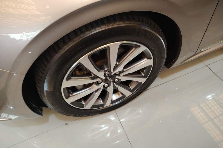 Used Lincoln Continental 2019 2.0T Two-Wheel Drive Luxury Edition China VI Standard
