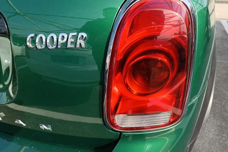 Used  Countryman 2019 1.5T COOPER Artist Weekend Travel Edition
