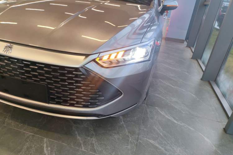 Used BYD Qin PLUS 2021 DM-i 55KM Flagship Model
