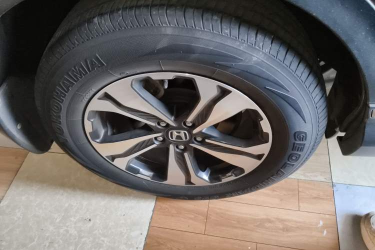 Used Honda CR-V 2021 240TURBO CVT 2WD Fashion Edition
