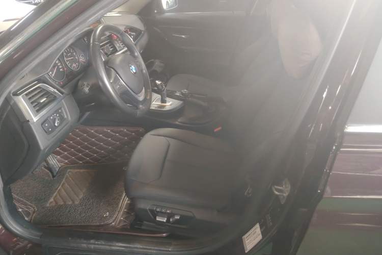 Used BMW 3 Series 2016 320Li Ambition Model