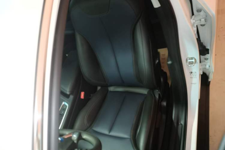 Used Buick Velite 6 2023 430km Comfort Edition
