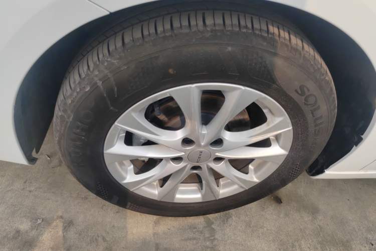 Used Roewe i5 2023 1.5L CVT Luxury Edition
