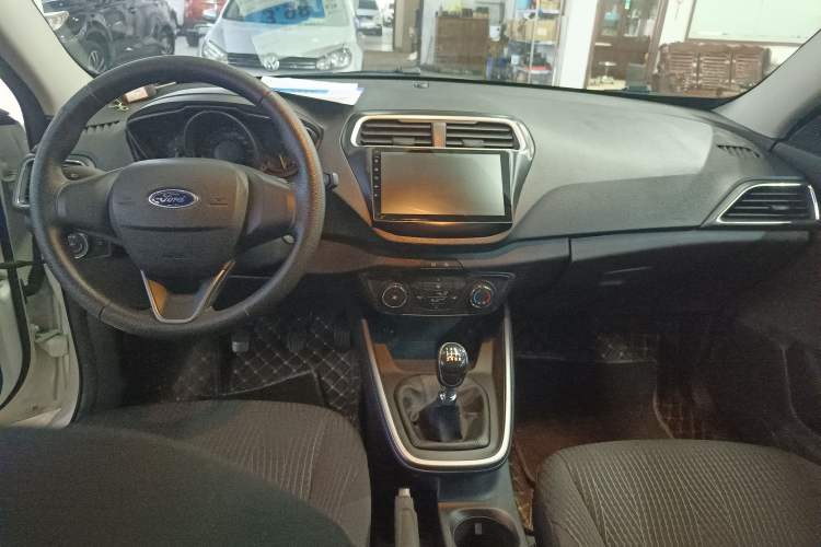 Used Ford Escort 2019 1.5L Manual ZhiXiang Version
