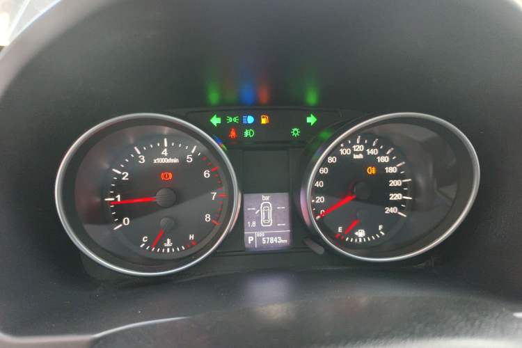 Used Haval H6 2016 Upgraded Model 1.5T Automatic Two-Wheel Drive Elite Version
