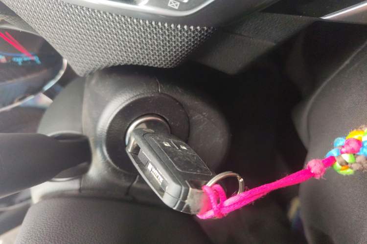 Used Chevrolet Cruze 2013 Hatchback 1.6T Automatic Flagship Model