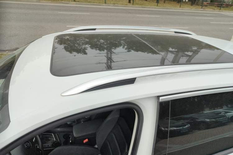 Used Volkswagen Tayron 2019 330TSI Two-Wheel Drive Luxury Model China VI Standard