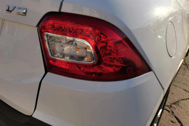 Used Brilliance V3 2016 1.5L automatic comfort version