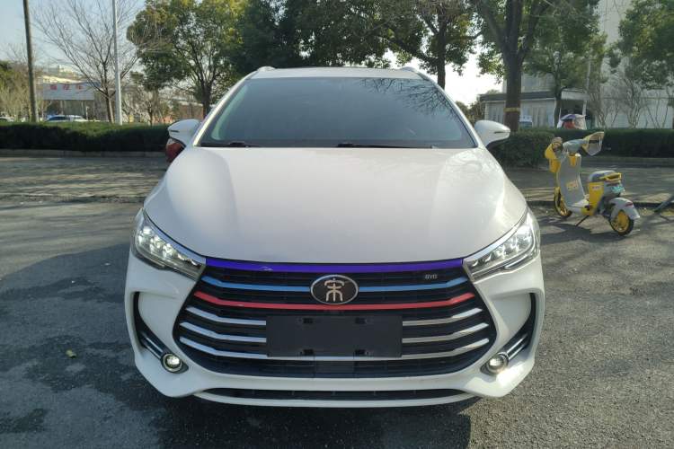 Used BYD Song MAX 2019 1.5T Automatic Smart Connect Ruiyi Sunroof Version 6 Seats China VI Standard
