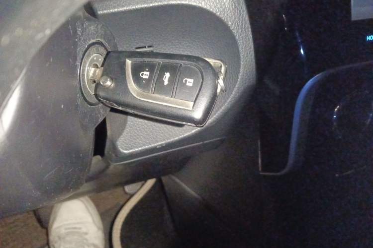 Used Toyota Corolla 2017 Revised Version 1.2T S-CVT GL-i