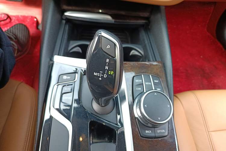 Used BMW 5 Series 2018 528Li Launch Special Edition
