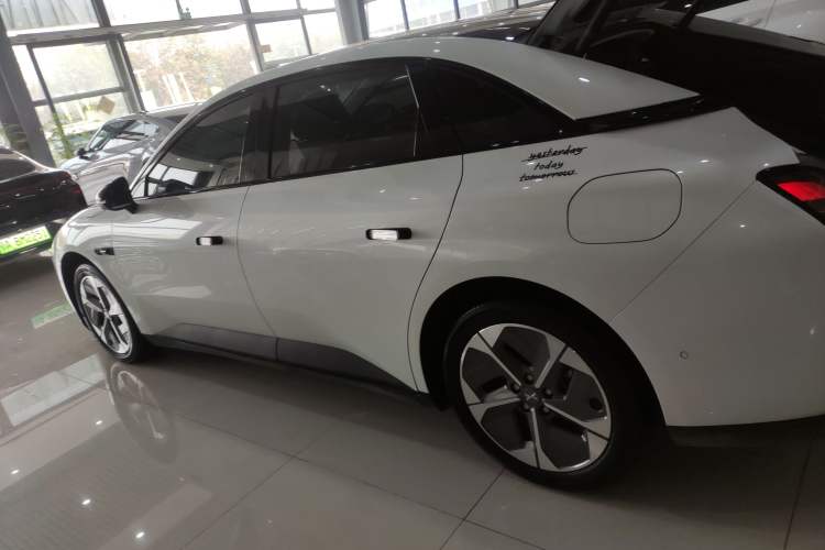 Used XPeng MONA M03 2024 620 with Ultra-Long Range
