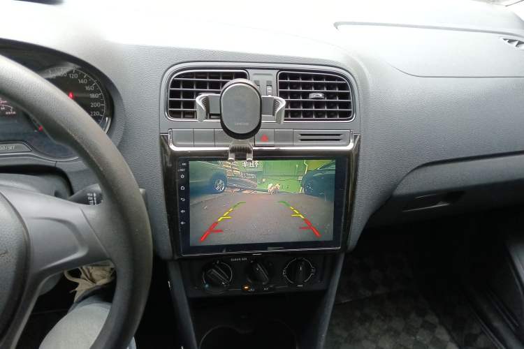 Used Volkswagen Polo 2016 1.4L Automatic Trendy Model
