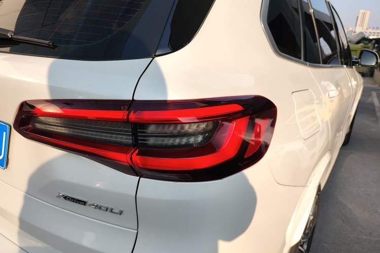 Used BMW X5 2022 Restyled xDrive 30Li Luxury Version M Sport Package