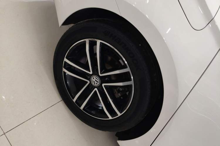 Used Volkswagen Lamando 2021 280TSI DSG Comfort Edition
