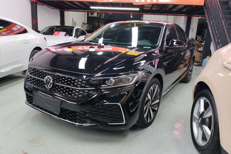 Used Volkswagen Passat 2022 330TSI Starry Luxury Edition