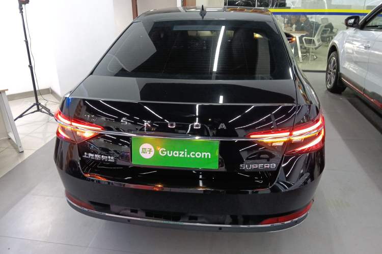 Used Skoda Superb 2023 Facelifted TSI280 DSG Luxury Edition
