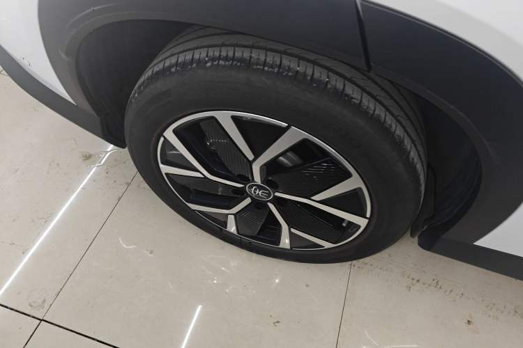 Used BYD Song L DM-i 2025 Intelligent Driving Version 160 km Beyond-Range Type
