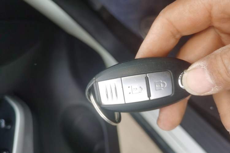 Used Nissan Terra 2020 2.5L XL Upper 4WD Automatic Four-Wheel Drive Luxury Edition
