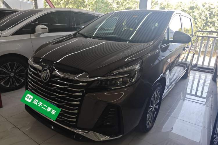 Used Buick GL8 2023 Land Executive Class Smart Enjoyment Model