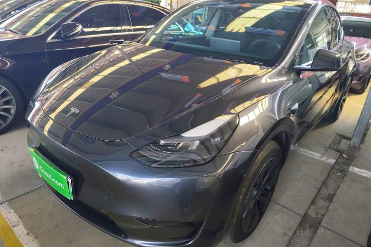 Used Tesla Model Y 2024 Rear-Wheel-Drive Version

