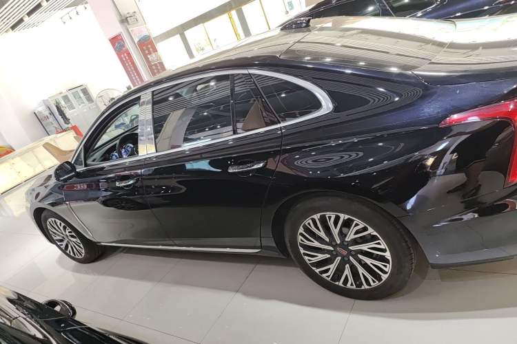 Used Hongqi H5 2024 2.0T Automatic Smart Connect Flagship Edition
