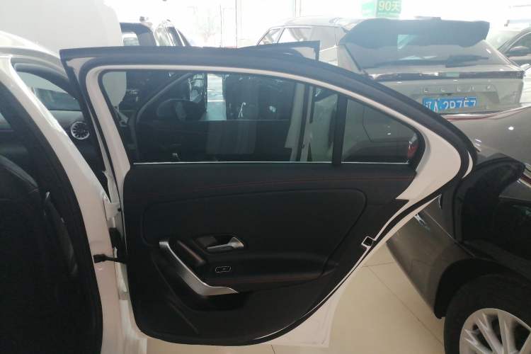 Used Mercedes-Benz A-Class 2023 A 200 L Fashion Model
