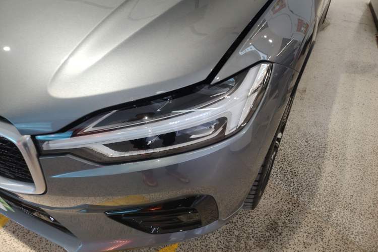 Used Volvo XC60 New Energy 2019 T8 E-Drive Hybrid Intelligent Luxury Sport Edition China V Standard
