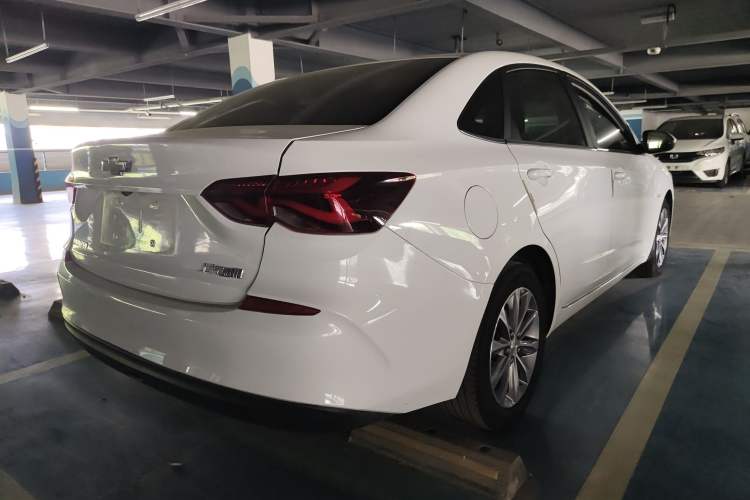 Used Chevrolet Monza 2022 320 Automatic Enjoyment Sunroof Version
