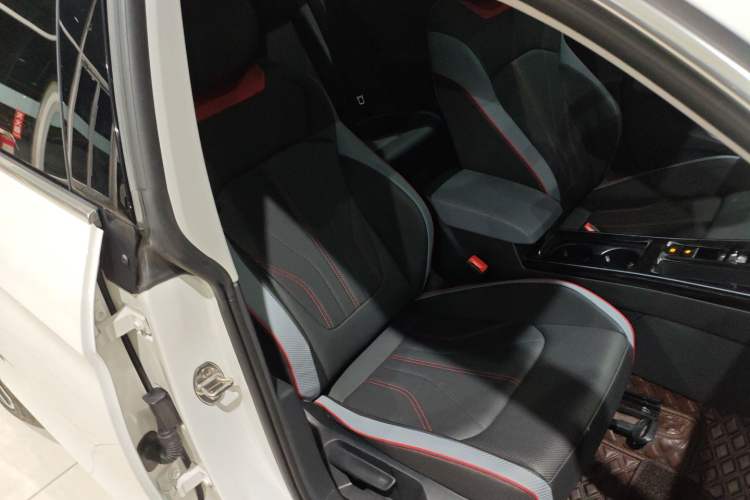 Used Volkswagen Lamando 2023 Lavida L 280TSI DSG Cool & Spicy Edition