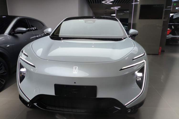 Used  07 2024 Pro+ All-Electric Version