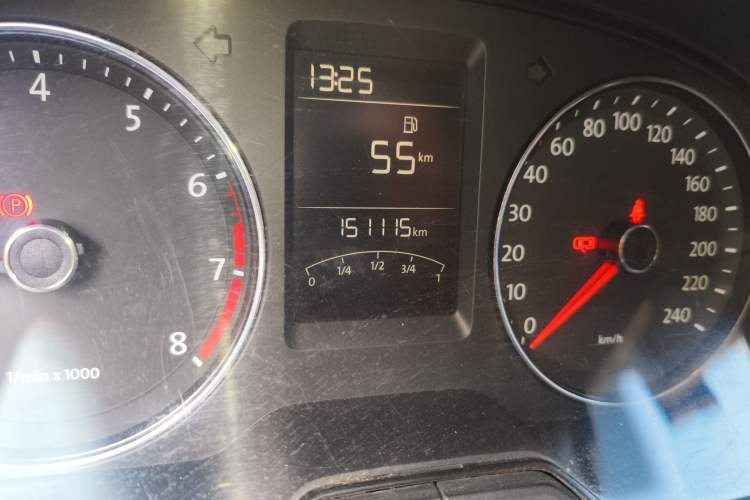 Used Volkswagen Lavida 2013 Restyled Classic 1.6L Manual Comfort Edition
