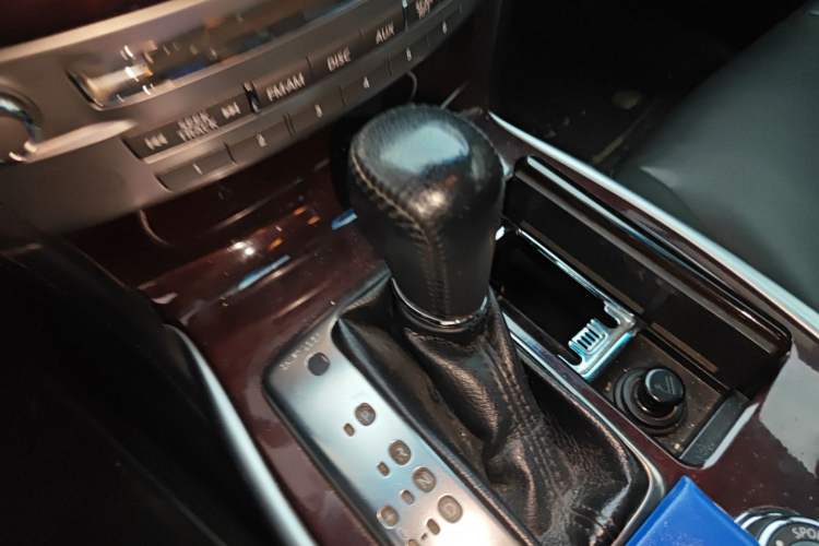 Used Infiniti Q70 2017 Q70L 2.5L Enjoyment Edition
