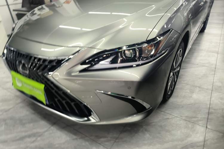 Used Lexus ES 2023 200 Excellence Edition