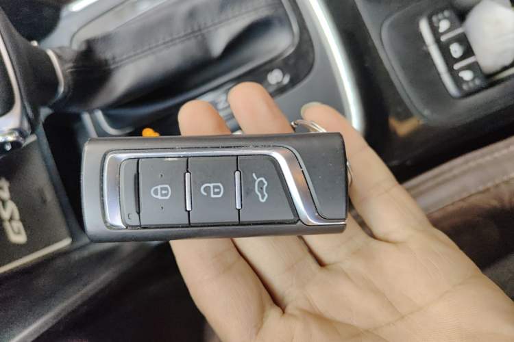 Used GAC Trumpchi GS4 2019 270T Automatic Two-Wheel Drive Luxury Smart Connectivity Model
