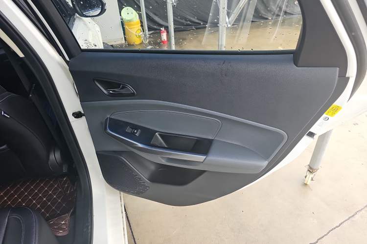 Used Ford Escort 2017 Happiness Edition 1.5L Automatic Fashion Version
