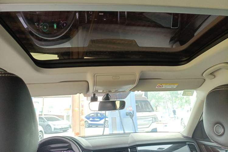 Used Skoda Kodiaq 2019 Facelifted TSI330 7-Seater Two-Wheel-Drive Luxury Enjoyment Edition China VI Standard
