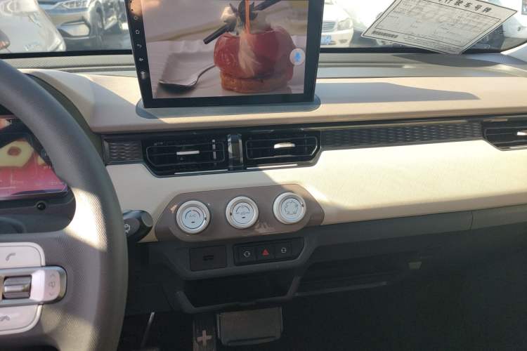 Used Chery QQ Ice Cream 2024 205km Sundae
