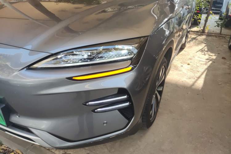 Used BYD Song PLUS New Energy 2023 Champion Edition EV 605KM Flagship PLUS