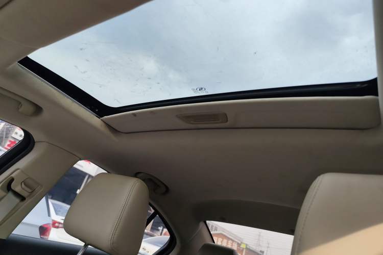 Used Chevrolet Cruze 2015 1.5L Classic SE AT
