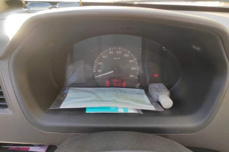 Used Wuling Rongguang 2014 1.5L S Base Version
