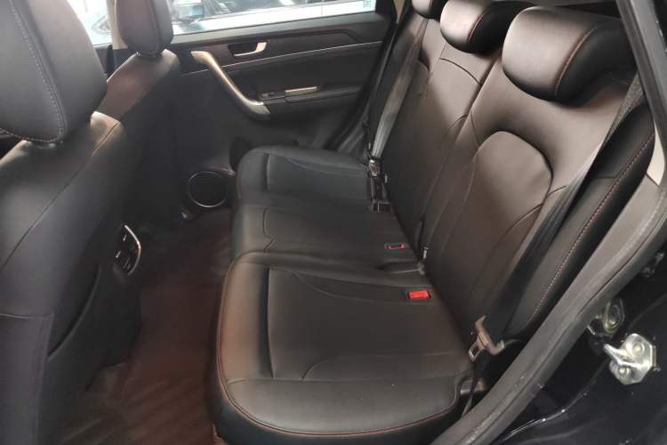 Used Haval M6 2019 1.5T DCT Two-Wheel Drive Value Edition China VI Standard
