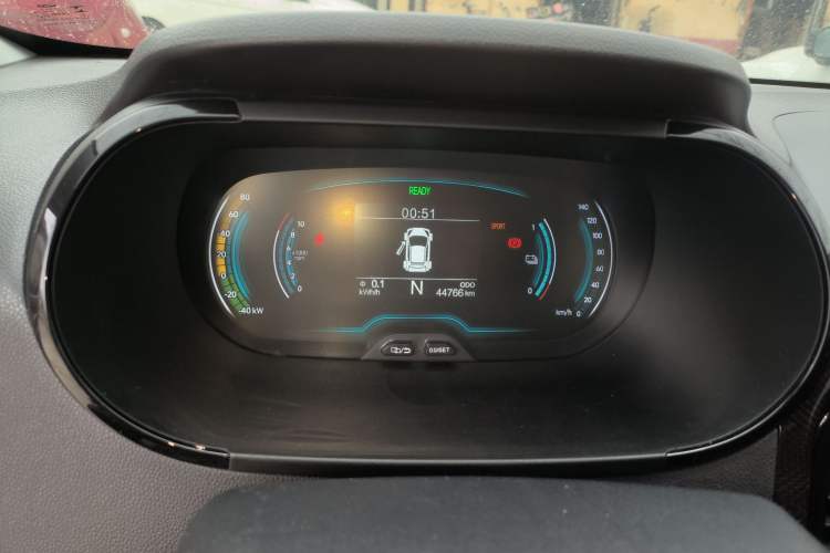 Used Chery Little Ant 2022 Sweet Pink Edition Half-Sugar Version Lithium Iron Phosphate 30 kW 301 km
