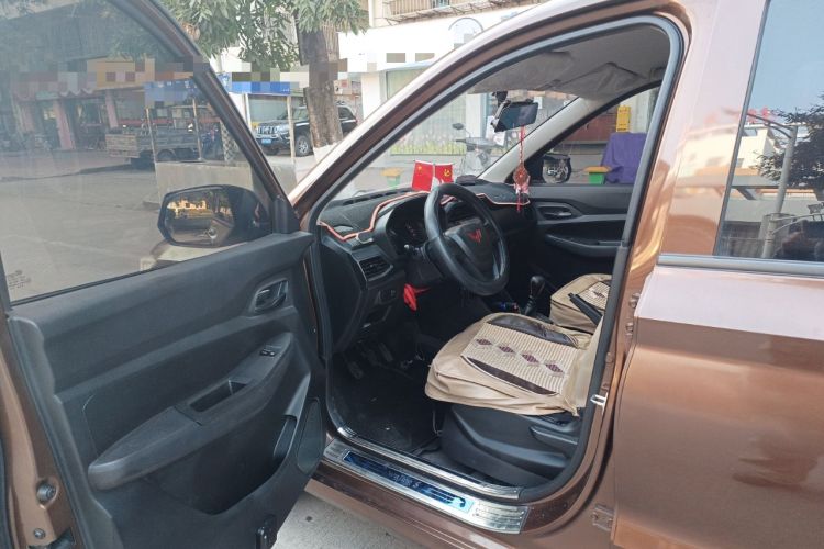 Used Wuling Hongguang 2021 1.5L S Base Version LAR