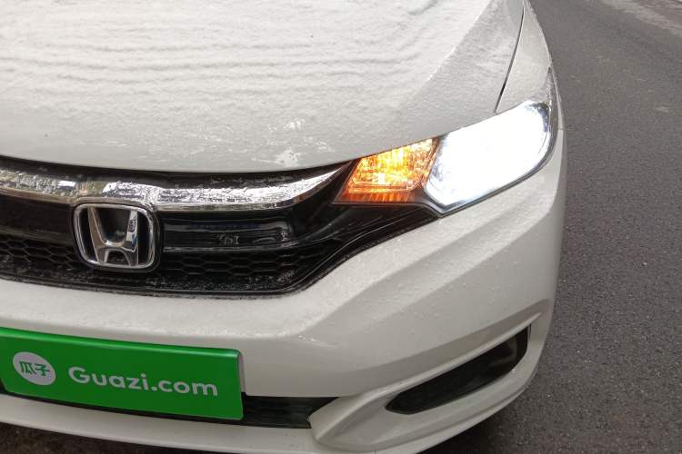 Used Honda Fit 2018 1.5L CVT Comfort Sunroof Version