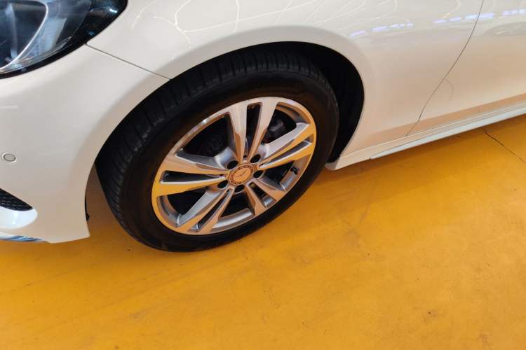 Used Mercedes-Benz C-Class 2015 Revised C 200 L Sport Edition
