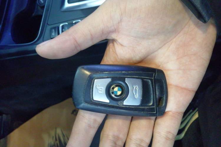 Used BMW 3 Series 2017 320Li Fashion Model
