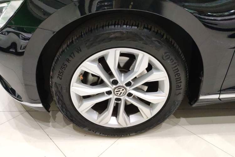 Used Volkswagen Magotan 2019 330TSI DSG Luxury Version China VI Standard
