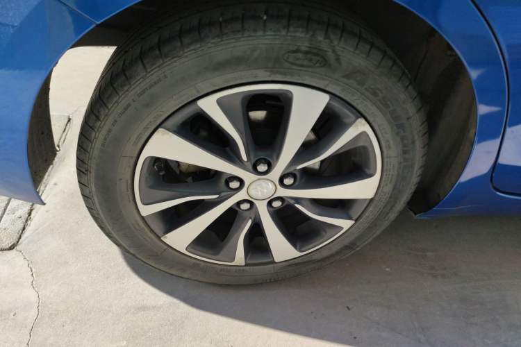 Used Buick Excelle GX 2018 18T Automatic Elite Model
